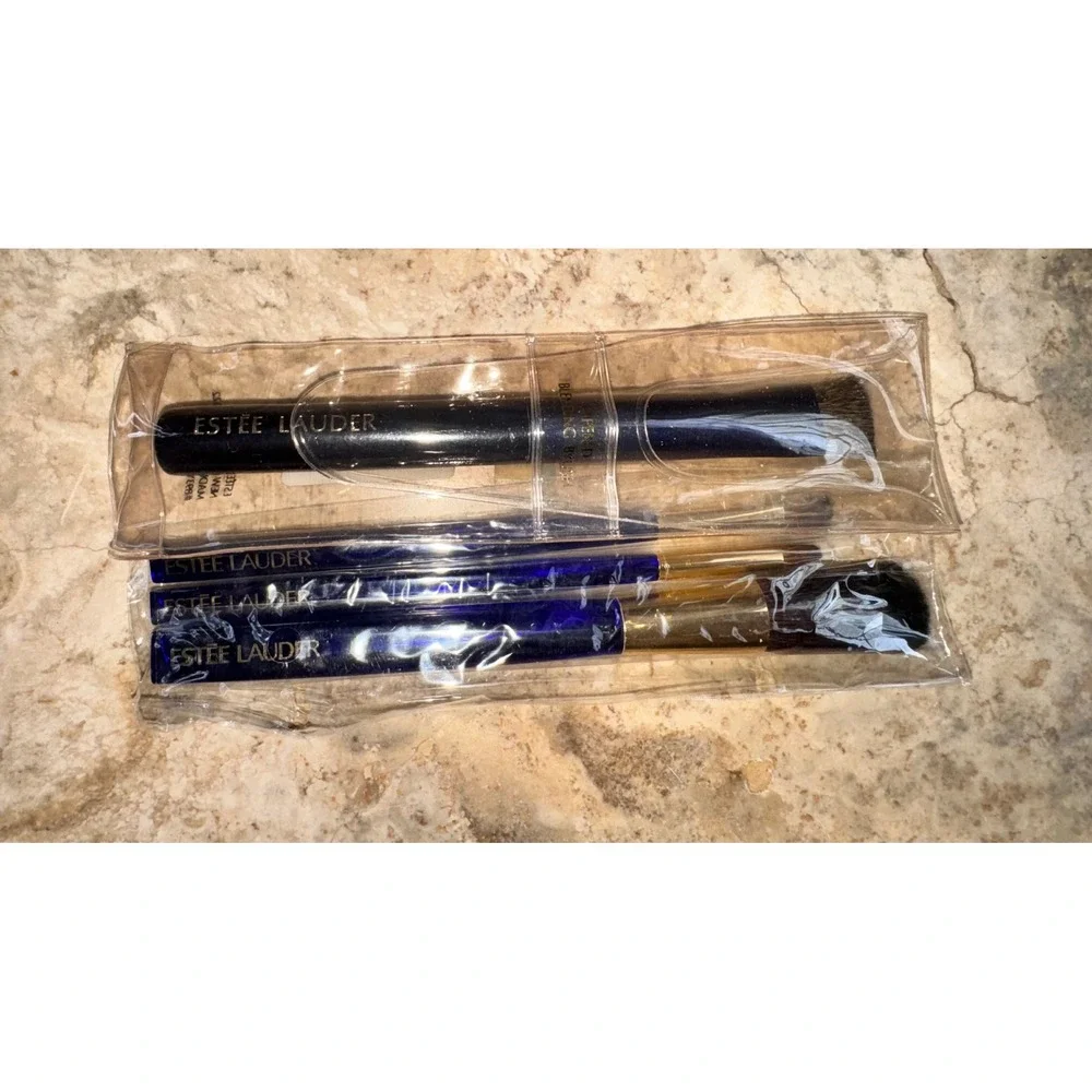 NWT Estee Lauder Blue‎ Shimmer Makeup Bag Set with 4 Brushes Mirror Travel Cas